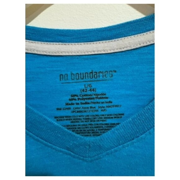 No Boundaries Women’s Large Blue Casual T-Shirt Soft Stretch Crew Neck Tee Top - Picture 3 of 4